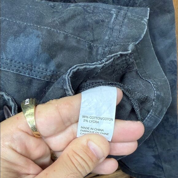 Vintage Eric Alexandre Dark Blue Floral Vest - Picture 4 of 4